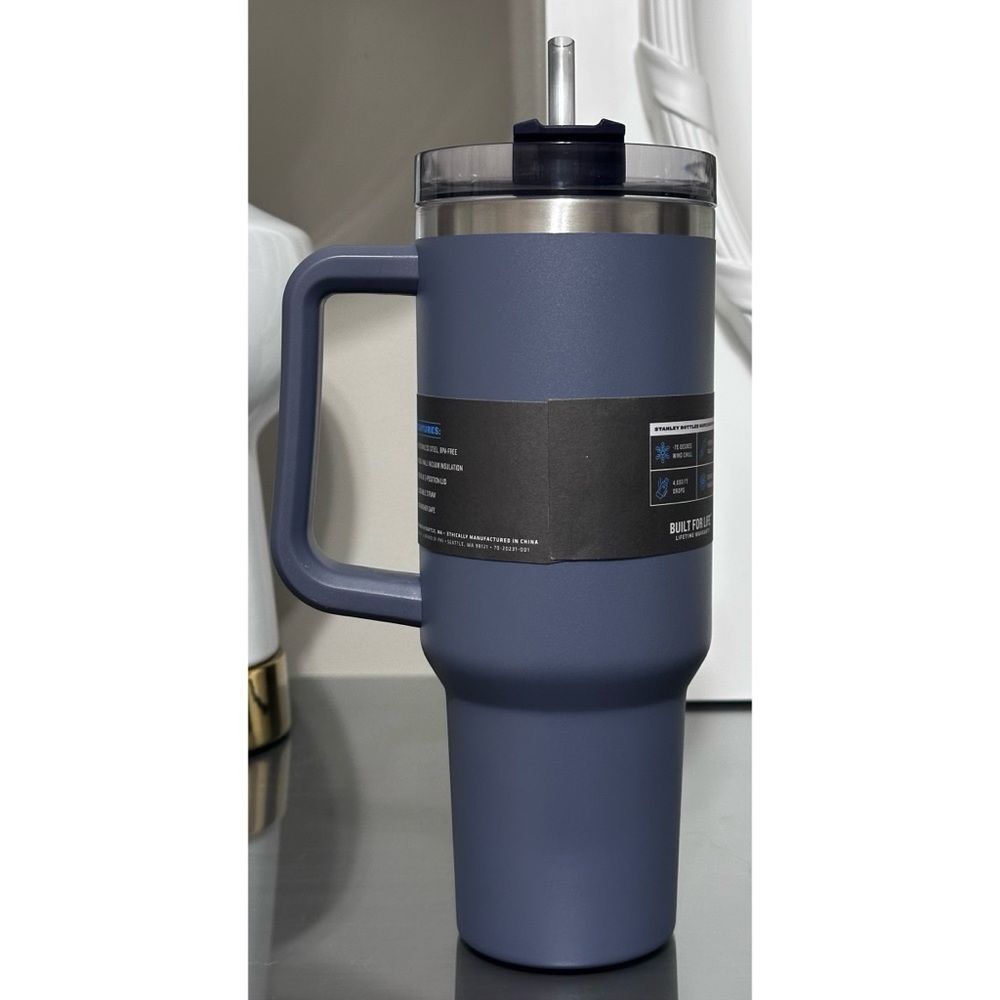Stanley Adventure Quencher 40oz Tumbler- DUSK - Picture 2 of 4